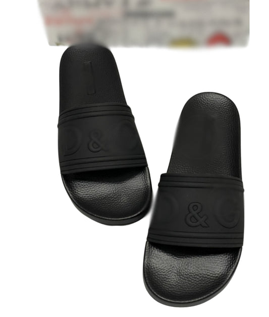 D&G122